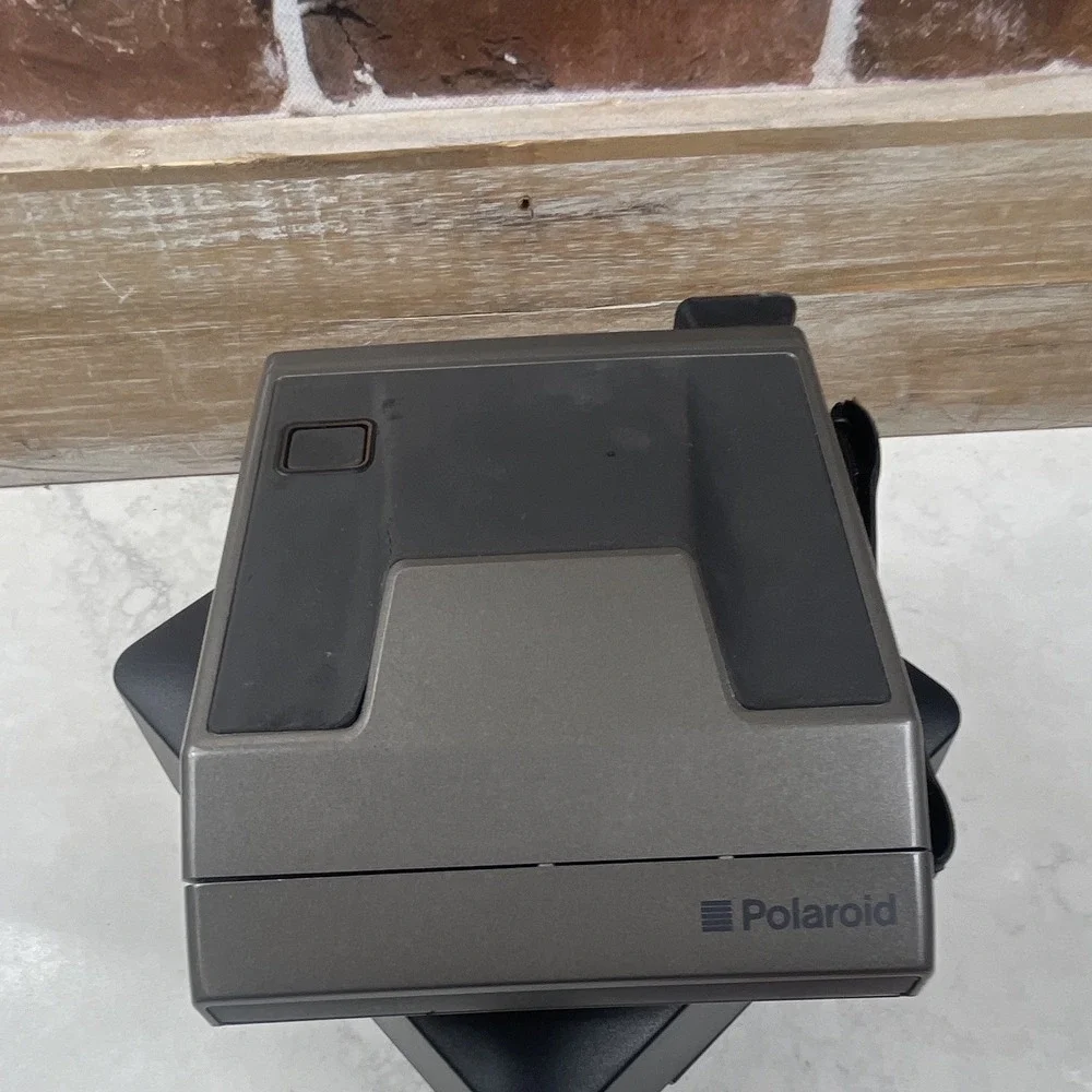 Polaroid Spectra System Instant Film Camera Gray w/ Hard Carry Case
